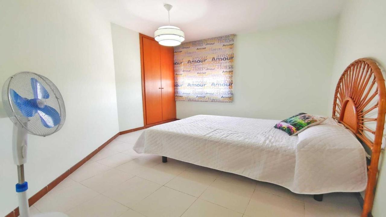 Vacay Apartamento Costamar, A Pasos De La Playa En Costa Brava , L'Escala Exterior photo