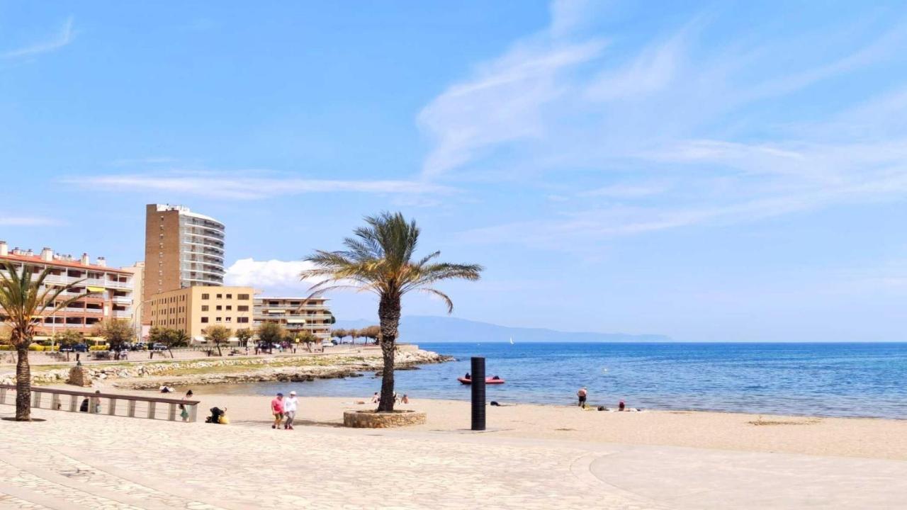 Vacay Apartamento Costamar, A Pasos De La Playa En Costa Brava , L'Escala Exterior photo